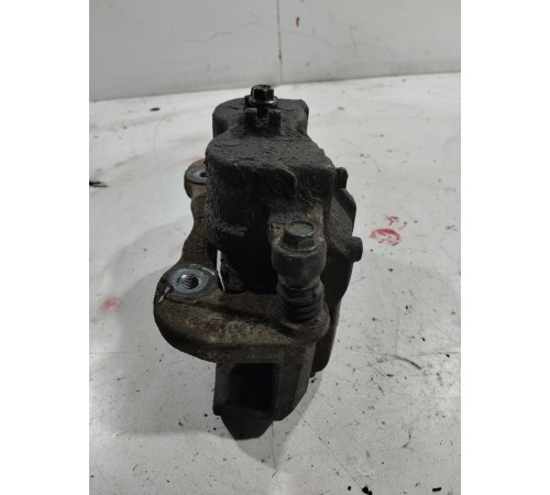 Суппорт(передний правый)