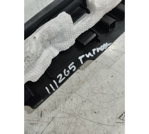 Накладка порога (передняя правая)