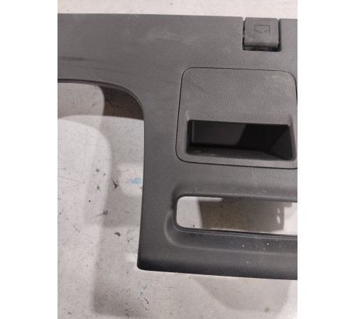 Накладка торпедо левая нижняя