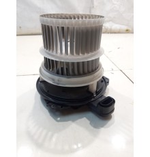 Моторчик отопителя (основной)