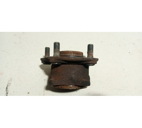 Ступица задняя левая