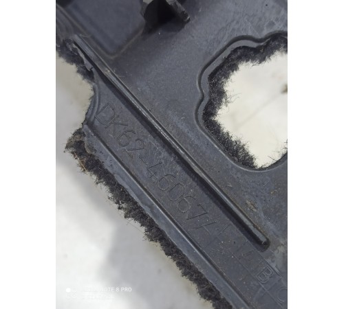 Обшивка багажника левая