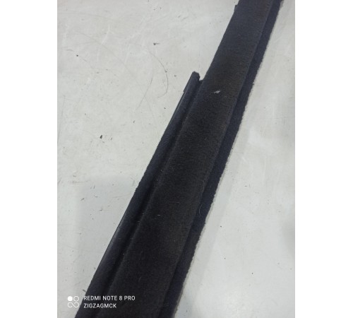 Обшивка багажника левая