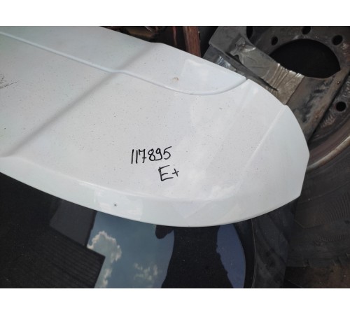 Спойлер крышки багажника