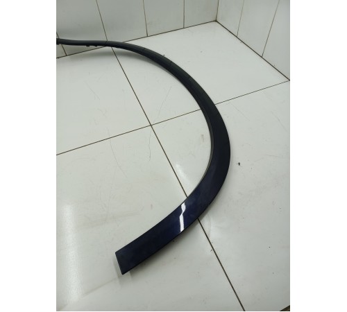 Накладка крыла передняя левая