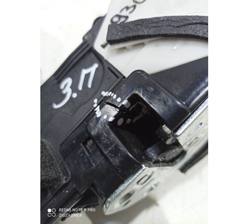 Замок двери (задний правый)