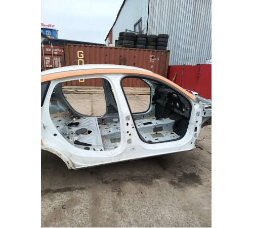 Порог со стойкой правый