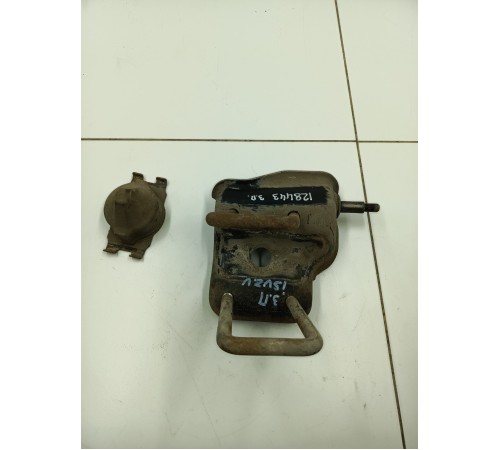 Комплект скоб крепления рессоры задний правый