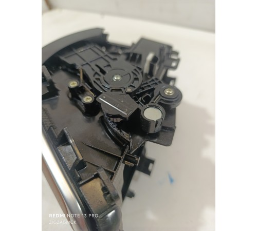 Ящик центральной консоли