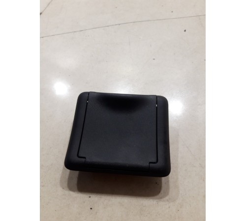 Заглушка (пласик) салона