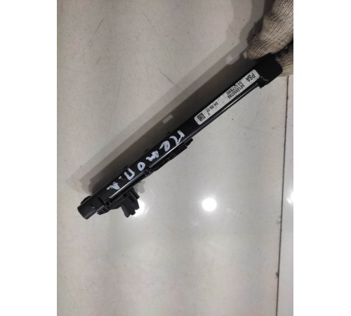 Слайдер регулировки пояса(передний,левый)