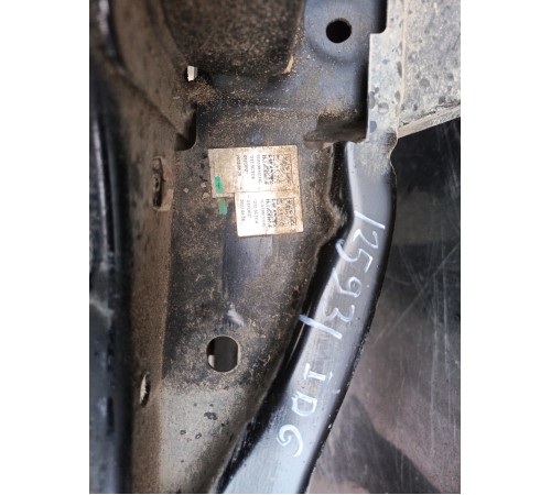 Подрамник задний