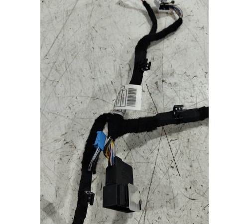 Электропроводка двери передняя левая