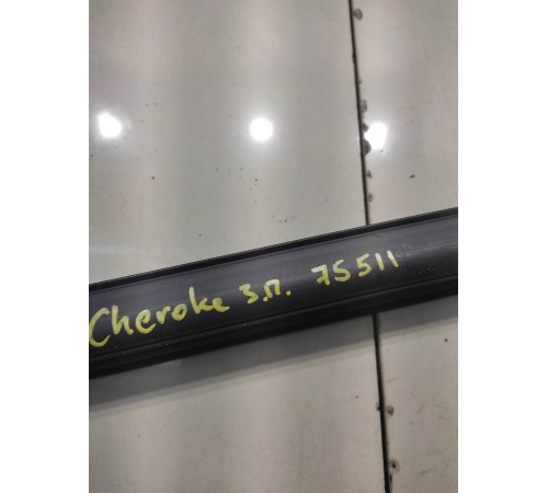 Уплотнитель стекла (задний, правый)