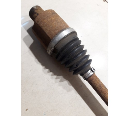 Привод(полуось) передний правый