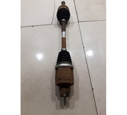 Привод(полуось) передний правый