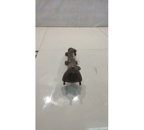 Выпускной коллектор (левый)