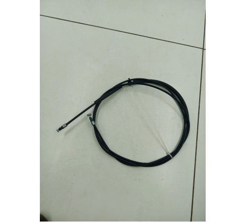 Трос лючка бензобака 