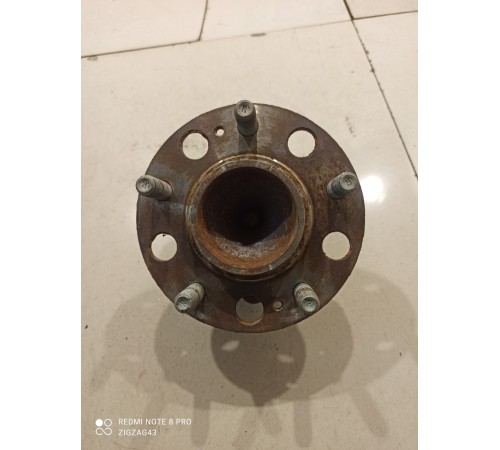 Ступица(задняя левая)