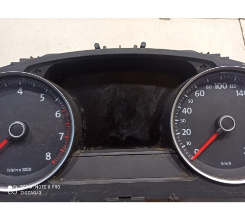 Панель приборов