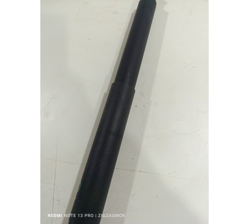 Амортизатор двери крышки багажника правый