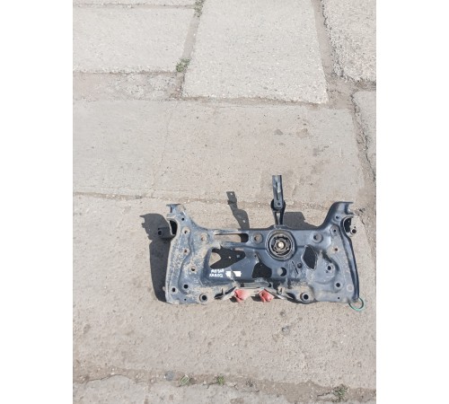 Балка подвески (подрамник) передняя