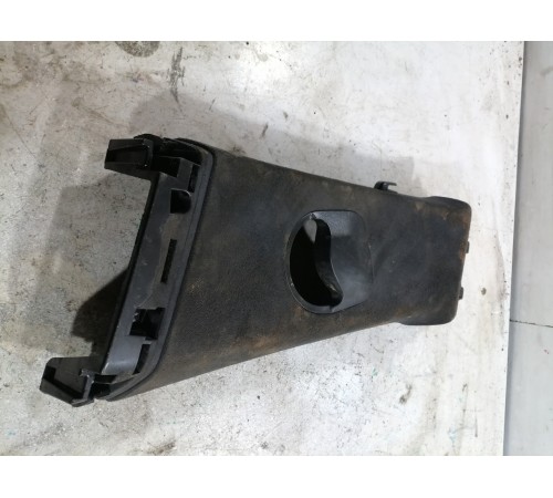 Декоративная накладка левой средней стойки (алькантара)