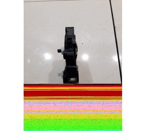 Моторчик стеклоподъемника (задний, левый)