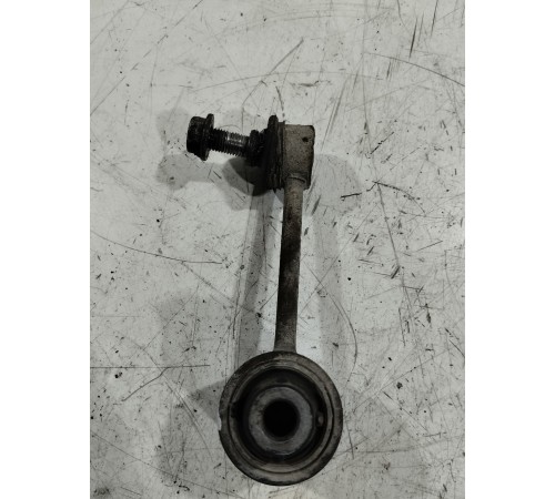 Стойка стабилизатора задняя правая