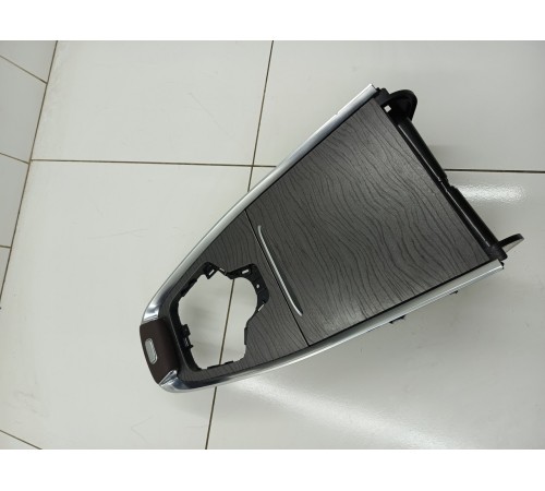 Накладка центральной консоли