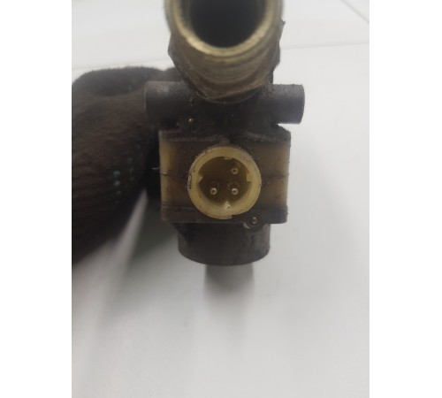 Кран тормозной задний левый