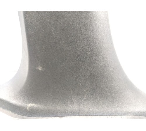 Обшивка центральной стойки(левая нижняя)