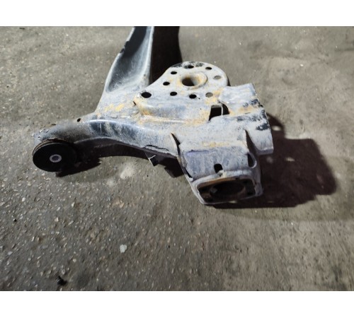 Балка подвески (подрамник) задняя