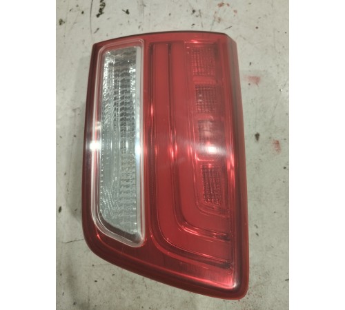 Фонарь крышки багажника левый