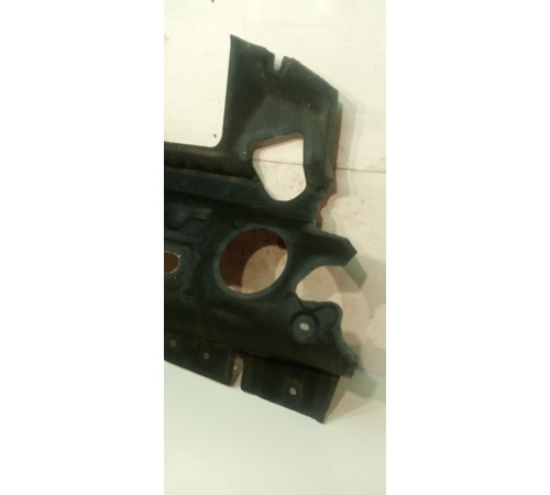 Кожух моторного щита