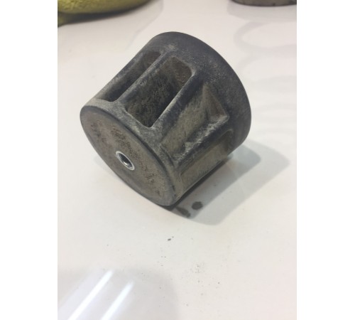 Опорник заднего подрамника