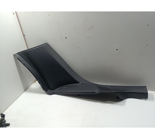 Накладка порога левая задняя внутренняя