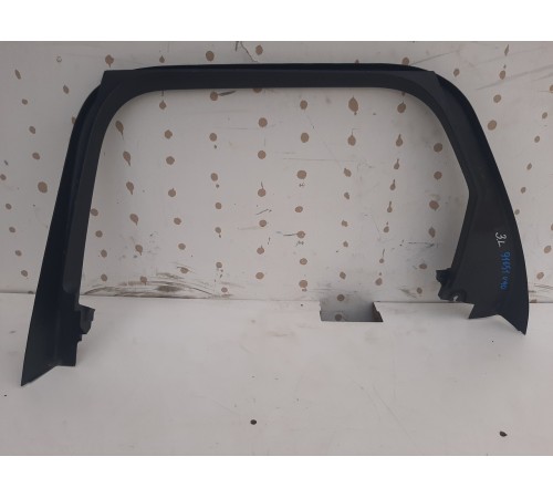 Рамка двери (задний, левый)