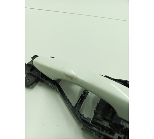 Ручка двери наружная передняя левая