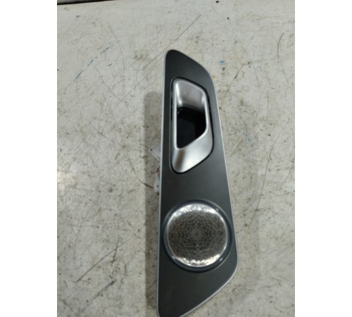 Ручка двери задняя правая внутренняя