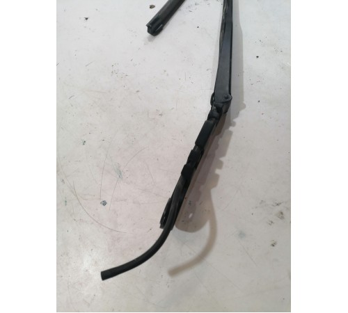 Поводок левый