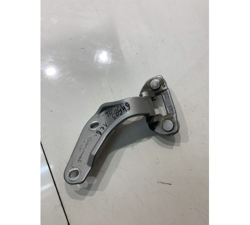 Петля багажника (левая)