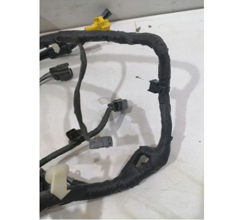 Проводка переднего правого сиденья