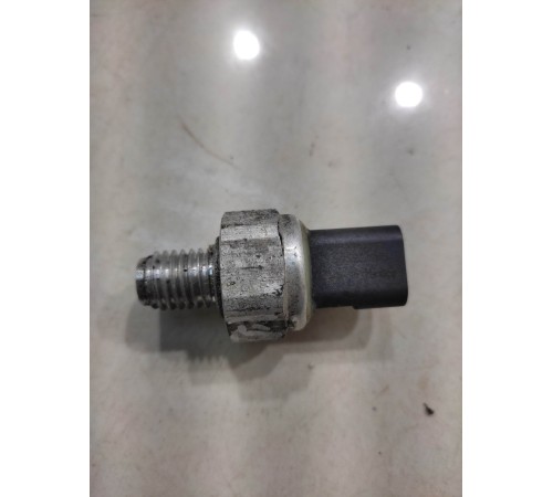 Датчик давления масла