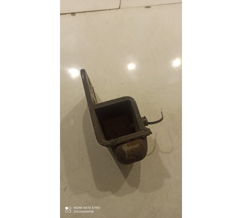 Отбойник передней рессоры(правый)