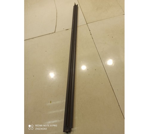 Уплотнитель стекла внутренний(задний левый)