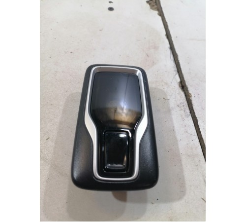 Плафон подсветки салона