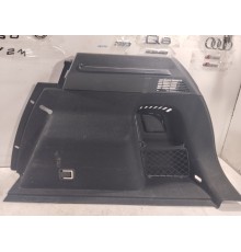 Обшивка багажника правая