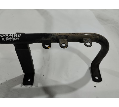 Кронштейн топливного бака