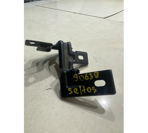 Кронштейн(крепление) кузова